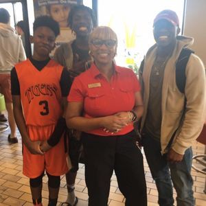 Meet your Posher, Robbie